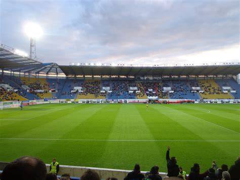 Stadion Viktorie Plzeň před zápasem se Spartou